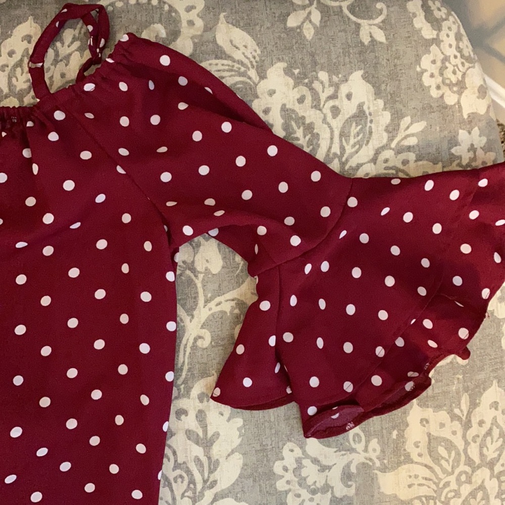 Bell sleeve top